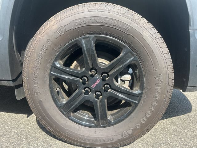 Used 2023 GMC Acadia AT4 w/ Trailering Package AWD/4WD image 7