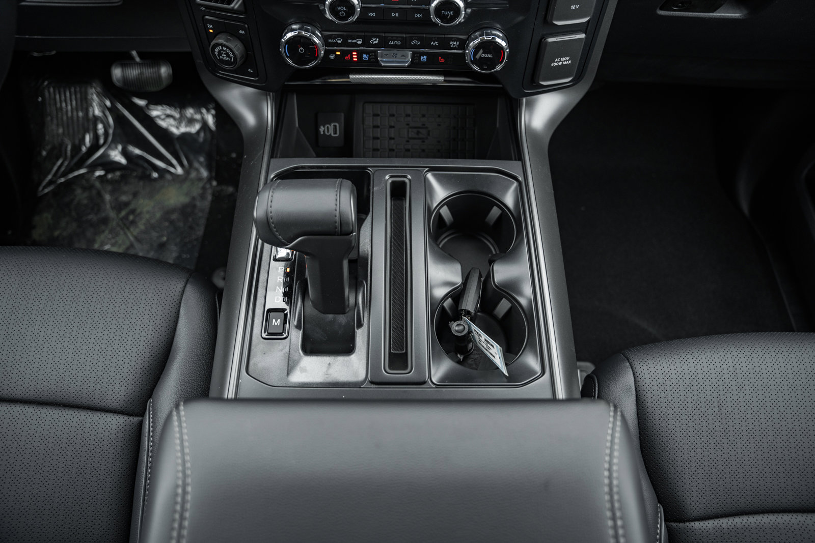 New 2026 Ford F150 Lariat w/ Equipment Group 501A Mid image 33