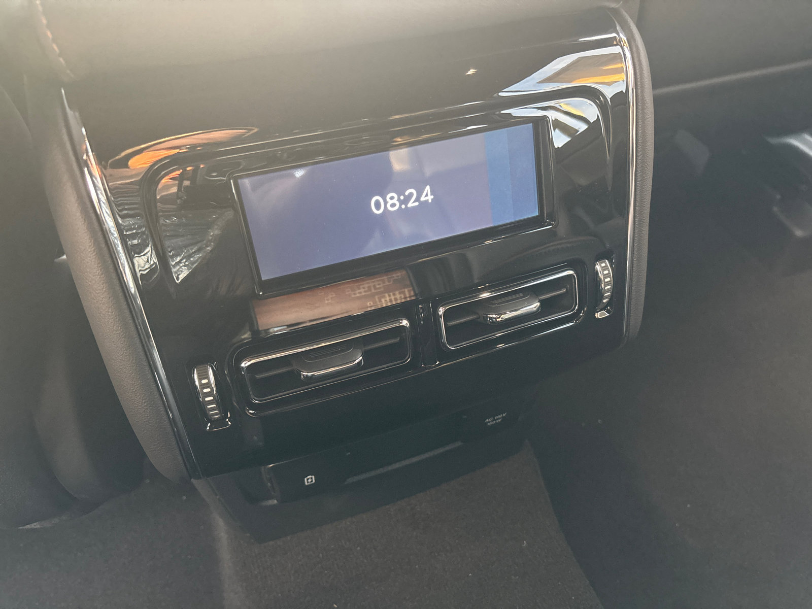 New 2026 Lincoln Aviator Black Label w/ Dynamic Handling Package image 32