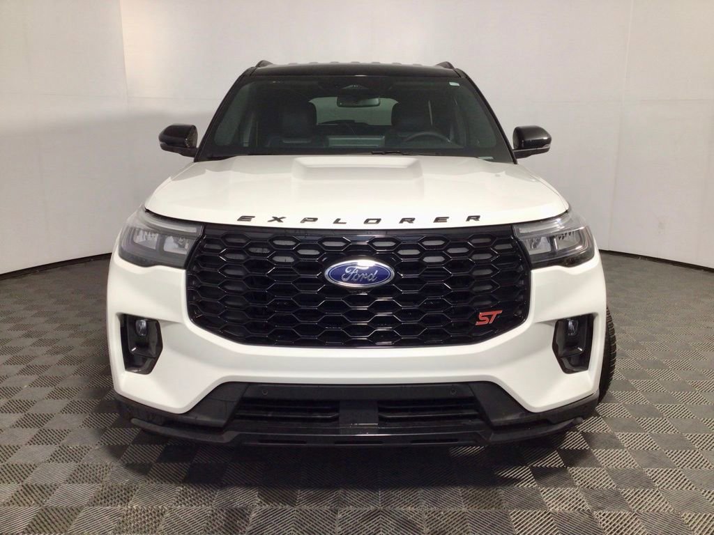 New 2026 Ford Explorer ST image 4