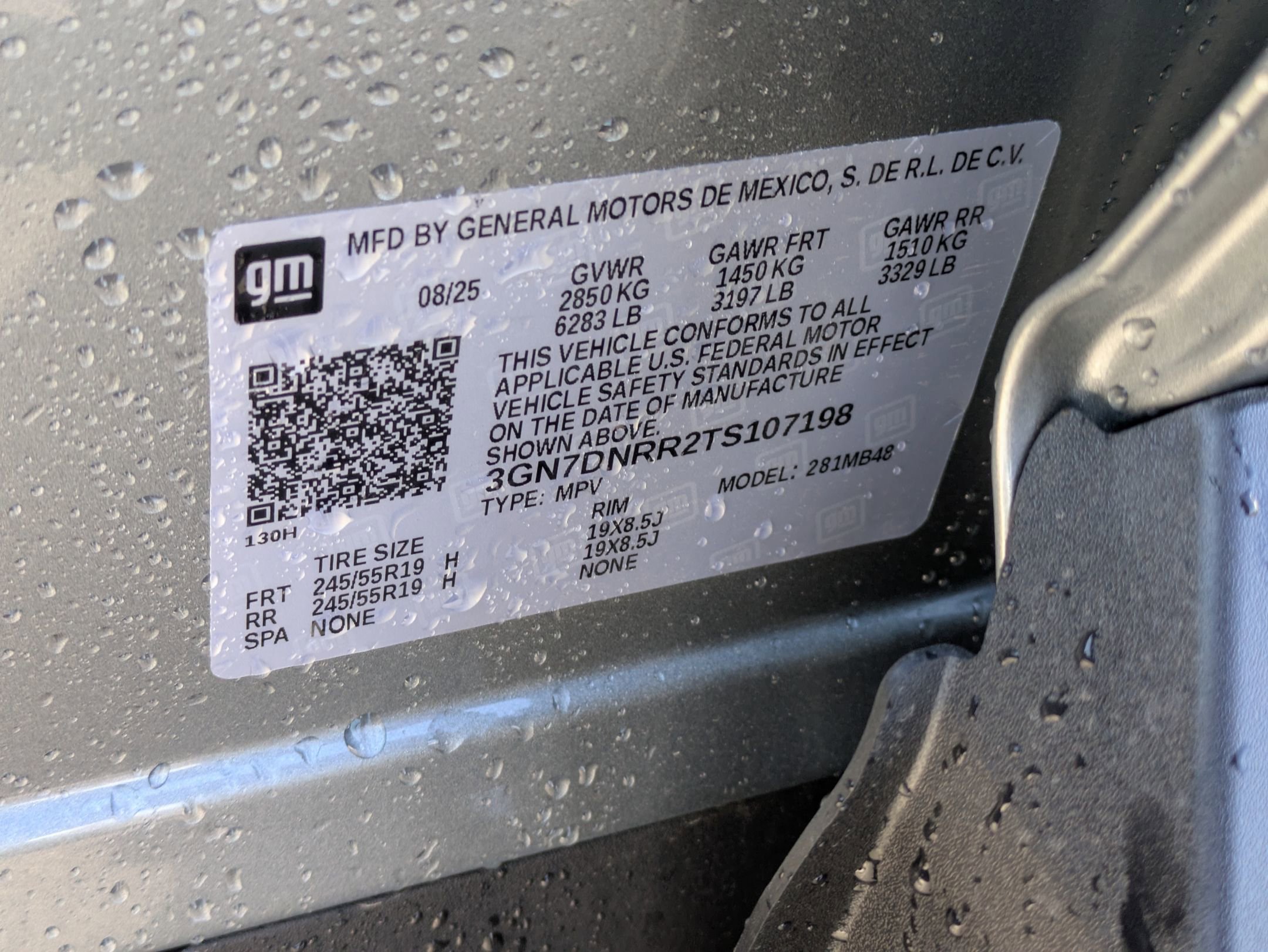 New 2026 Chevrolet Equinox EV LT AWD/4WD image 20