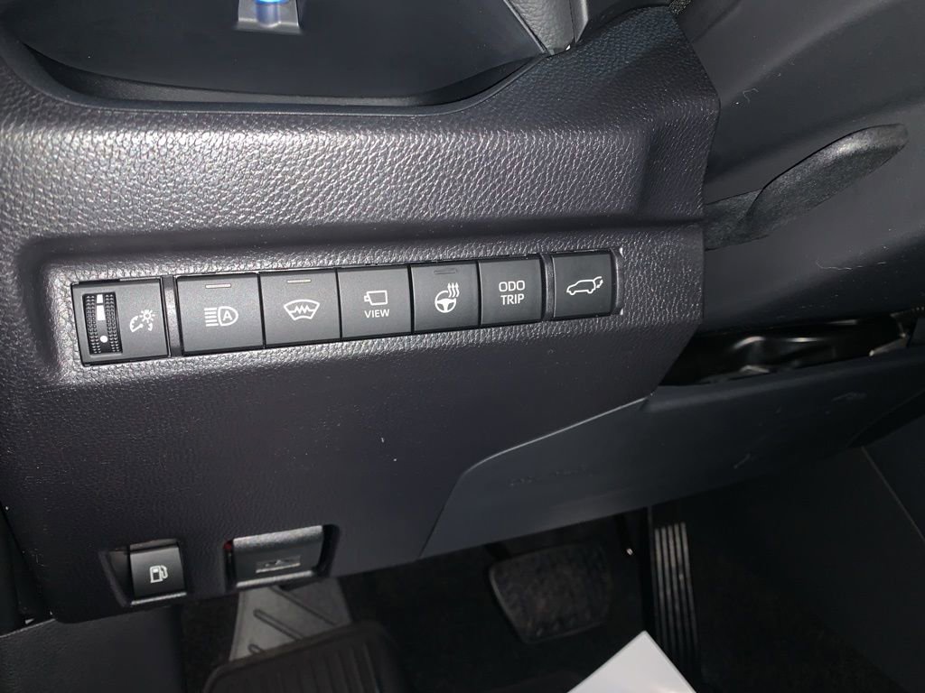 New 2025 Toyota RAV4 XSE image 28