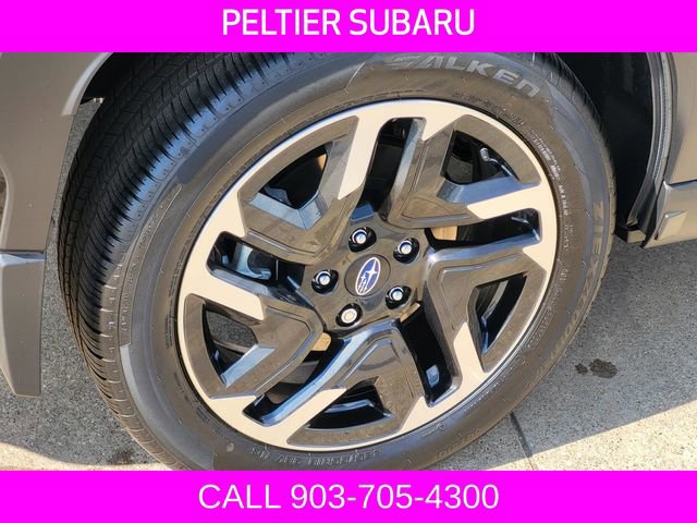 Used 2025 Subaru Forester Limited AWD/4WD image 5
