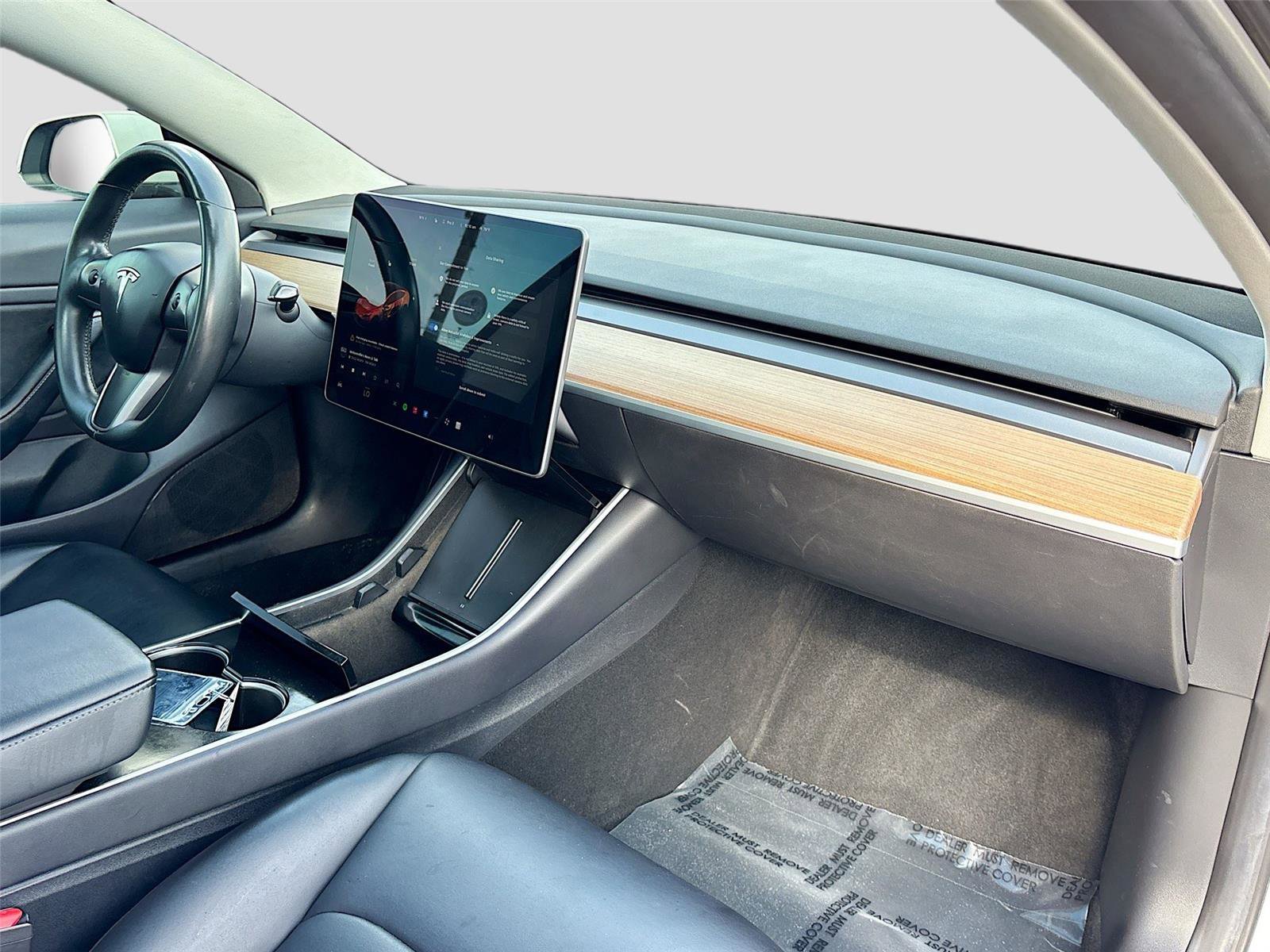 Used 2018 Tesla Model 3 Long Range RWD image 29