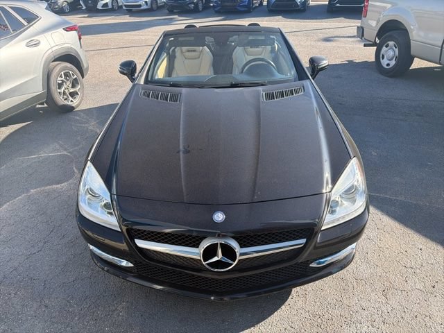 Used 2012 Mercedes-Benz SLK 350 image 18