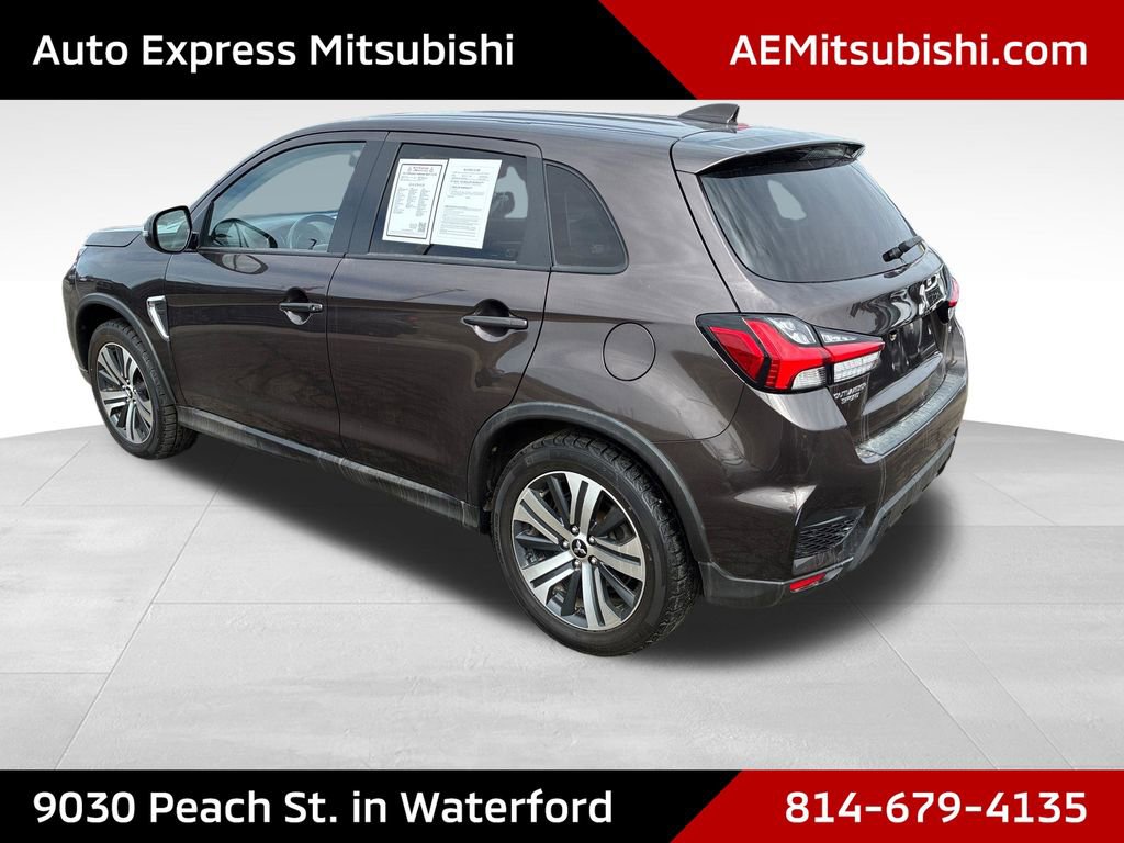 Used 2022 Mitsubishi Outlander Sport SE image 5