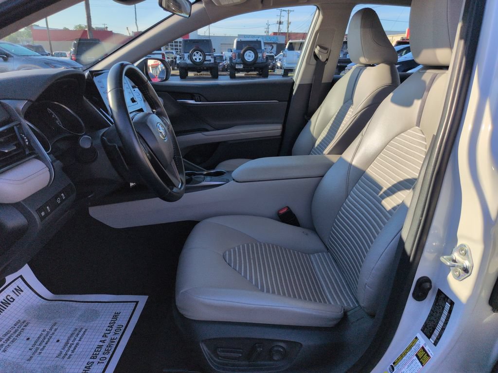 Certified 2024 Toyota Camry SE FWD image 9