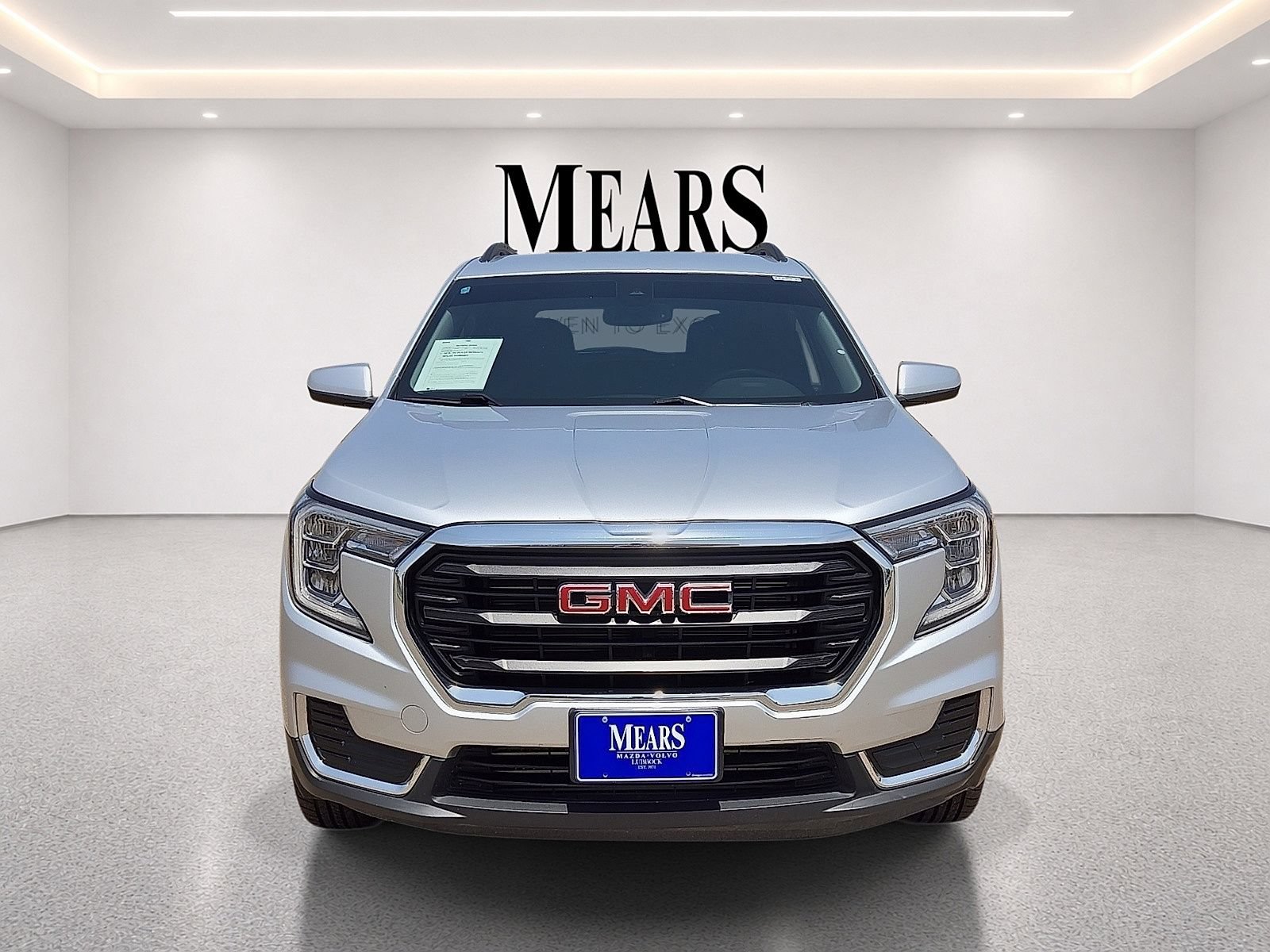 Used 2022 GMC Terrain SLE w/ Driver Convenience Package AWD/4WD image 8
