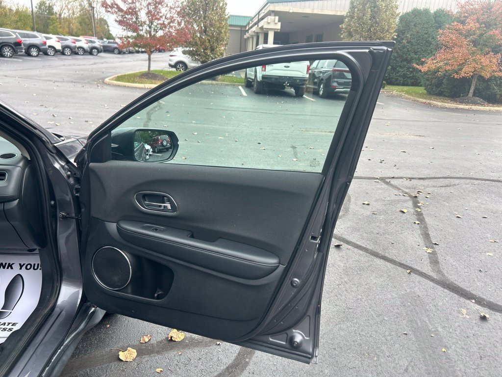 Used 2021 Honda HR-V EX image 33