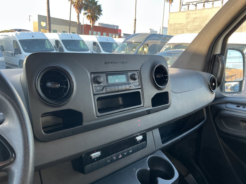 Used 2021 Mercedes-Benz Sprinter 2500 w/ Driver Convenience Package image 9