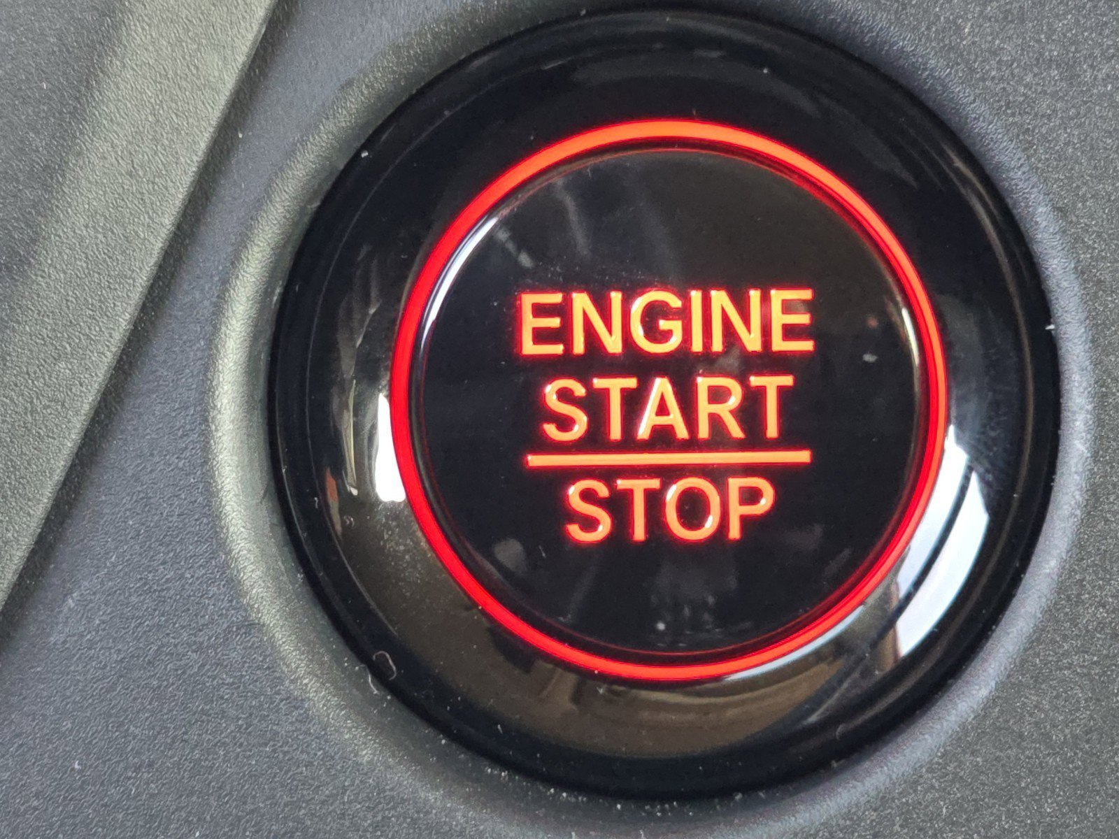 Used 2025 Honda Pilot EX-L image 35