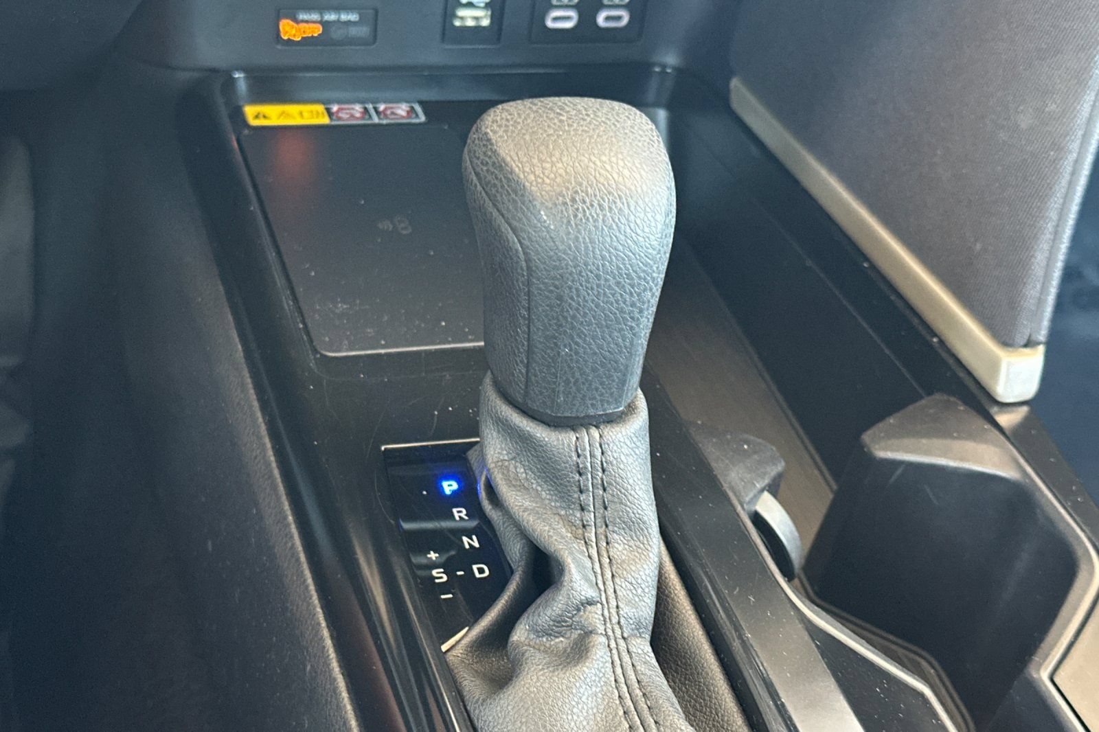 Used 2025 Toyota Camry LE AWD/4WD image 24