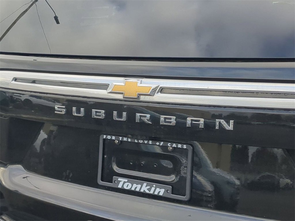 Used 2023 Chevrolet Suburban High Country image 26