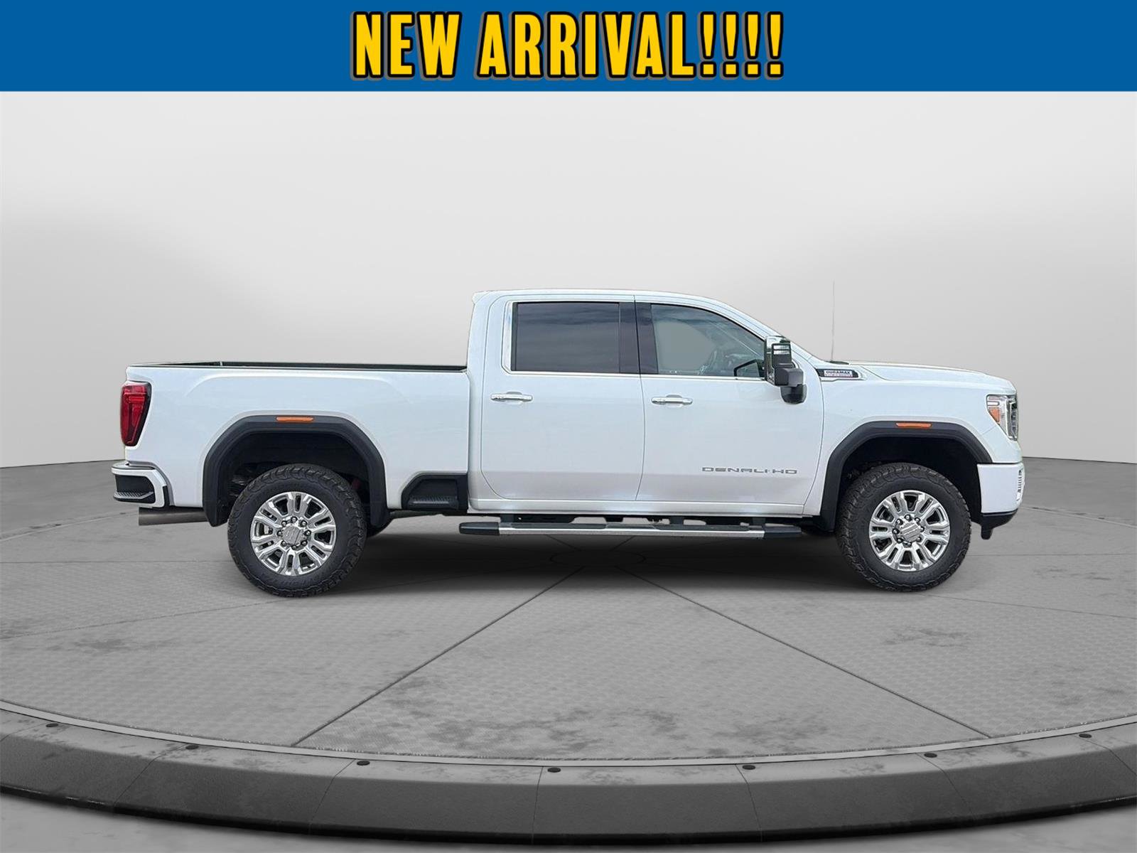 Certified 2022 GMC Sierra 2500 Denali AWD/4WD image 3