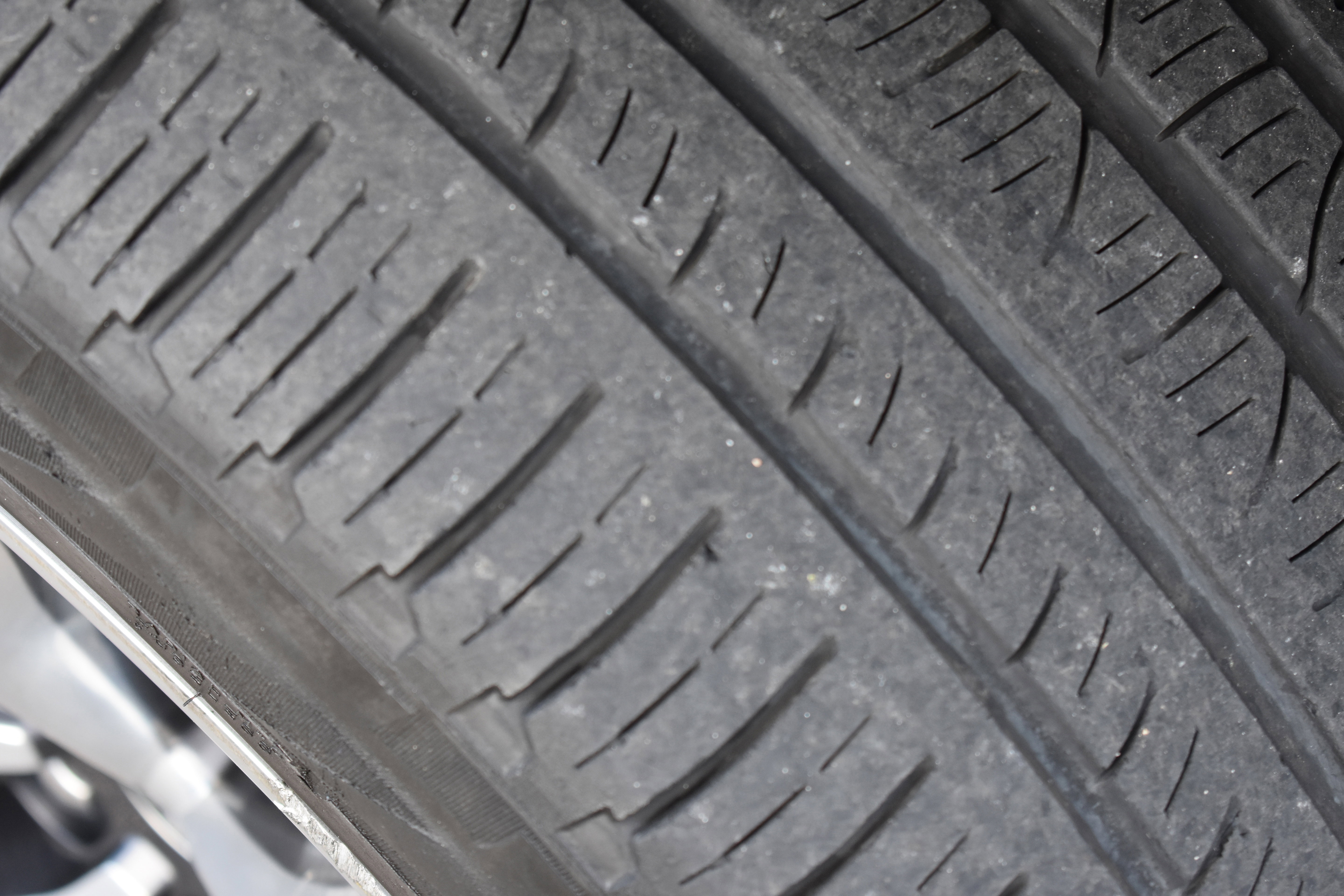 Used 2024 Jeep Wagoneer L Series II w/ Premium Group I image 11