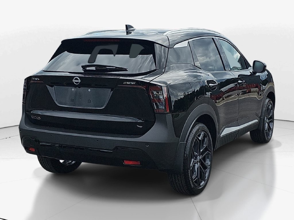New 2027 Nissan Kicks SR w/ SR Premium Package FWD image 6