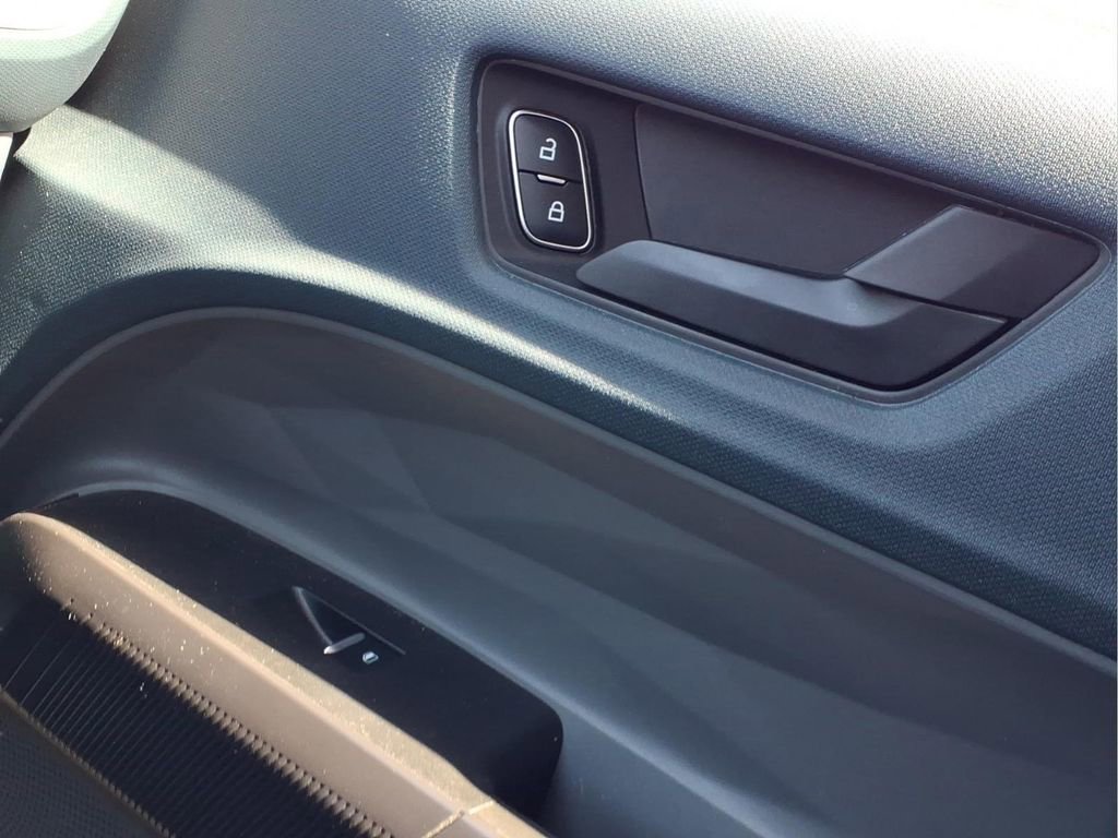 Used 2025 Ford Maverick XL image 27