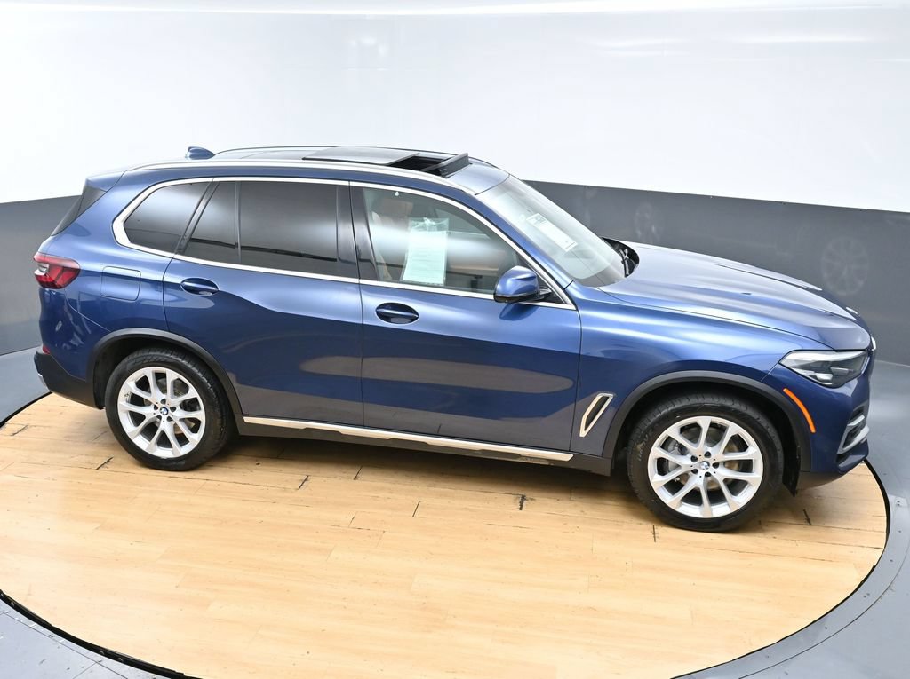 Used 2022 BMW X5 xDrive40i AWD/4WD image 48