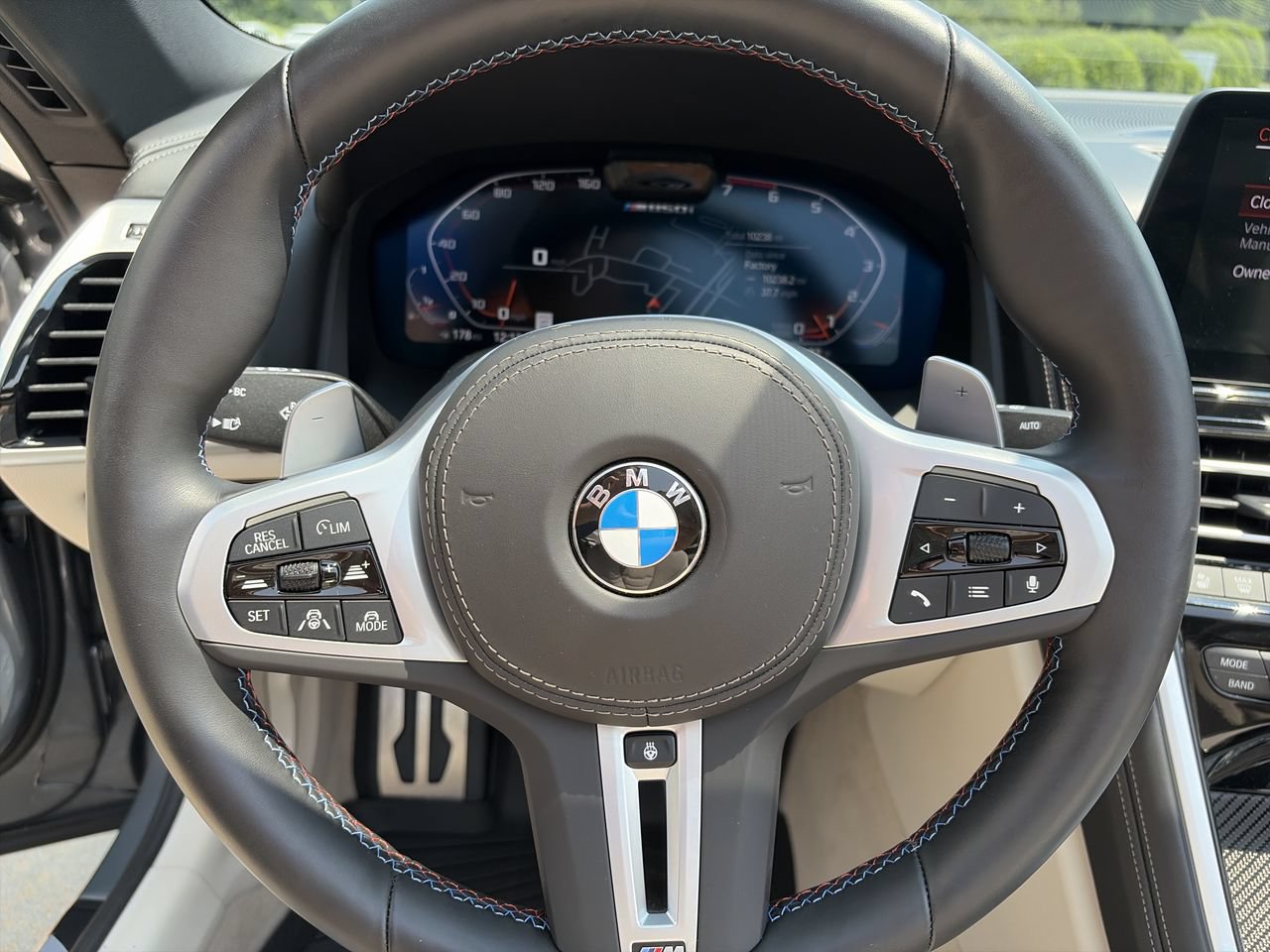 Used 2025 BMW M850i xDrive Convertible AWD/4WD image 22