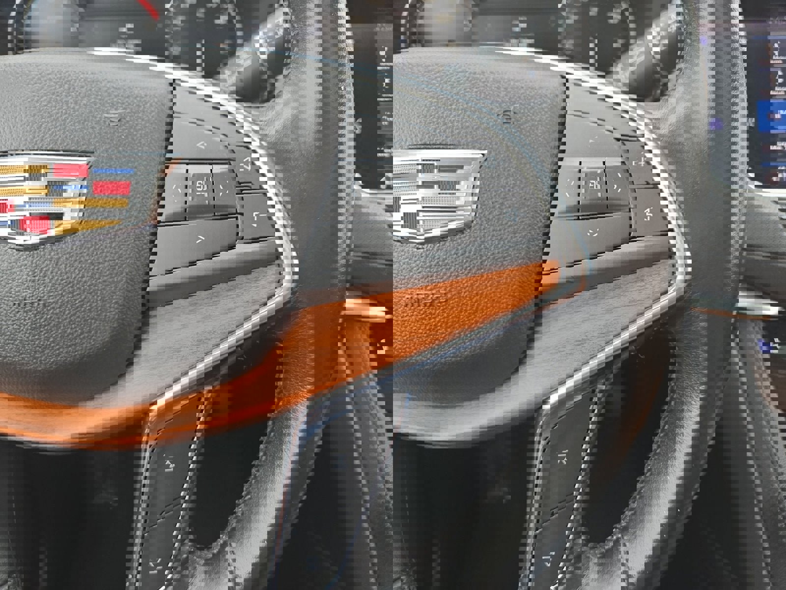 Used 2020 Cadillac XT5 Premium Luxury w/ LPO, Floor Liner Package image 15