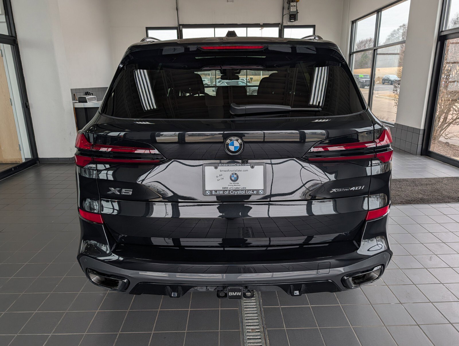 Used 2026 BMW X5 xDrive40i w/ M Sport Package image 3
