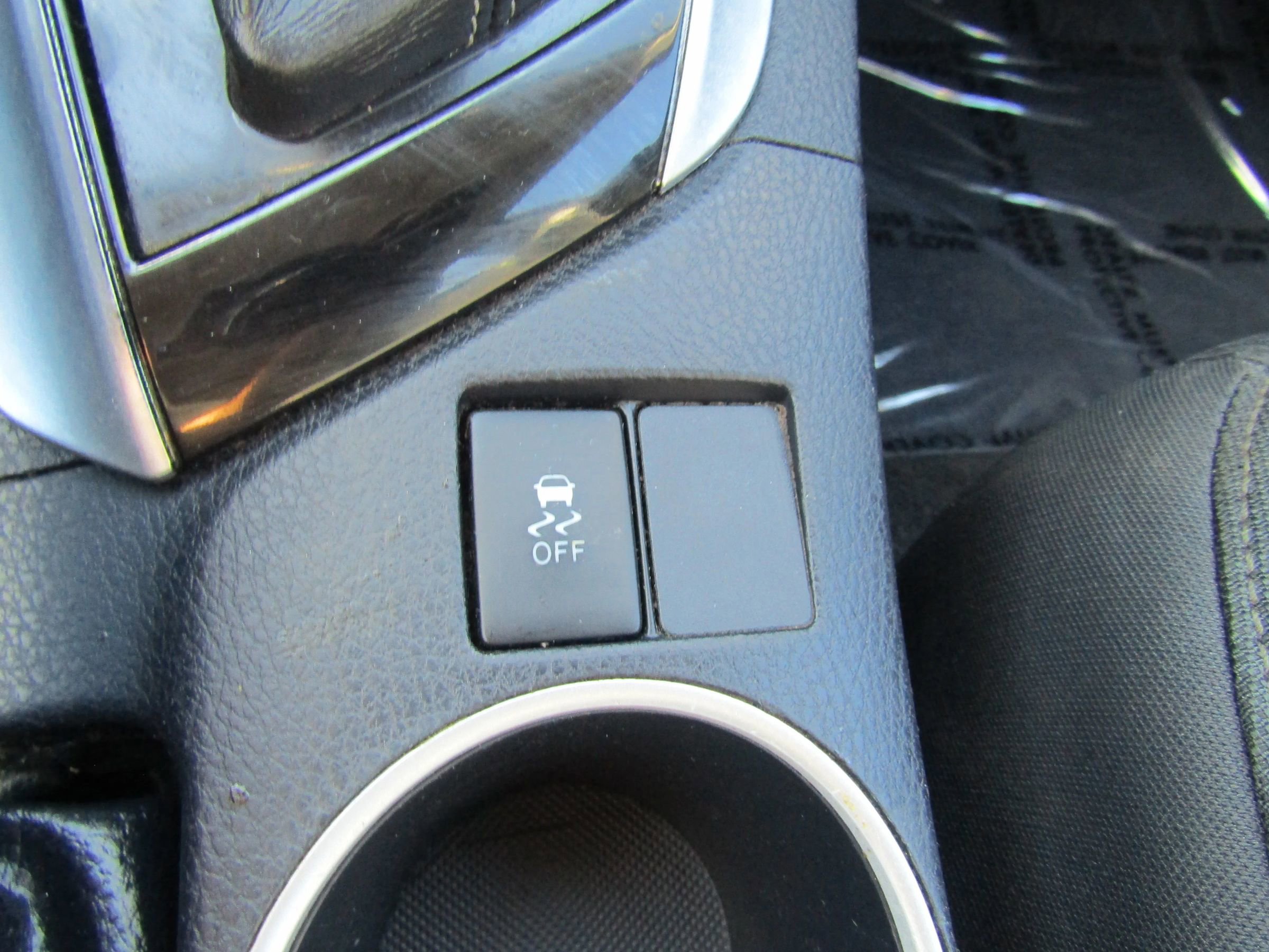 Used 2017 Toyota Corolla LE image 24