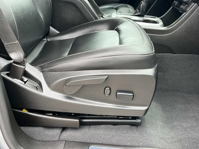 Used 2022 Chevrolet Colorado ZR2 w/ ZR2 Dusk Special Edition AWD/4WD image 25