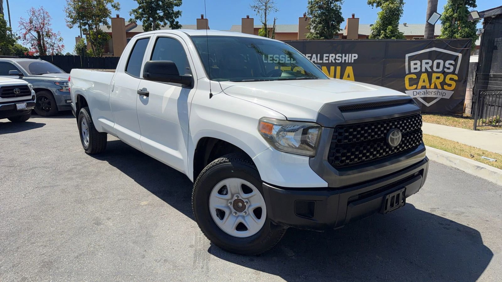 Used 2019 Toyota Tundra SR RWD image 2