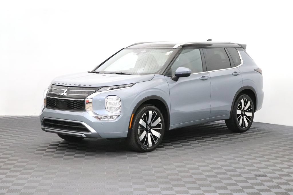Used 2026 Mitsubishi Outlander SEL AWD/4WD image 3
