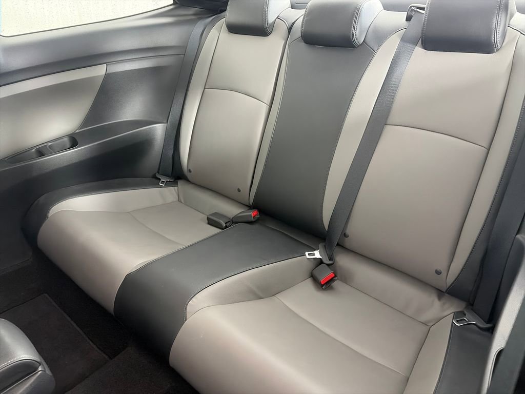 Used 2017 Honda Civic Touring image 12