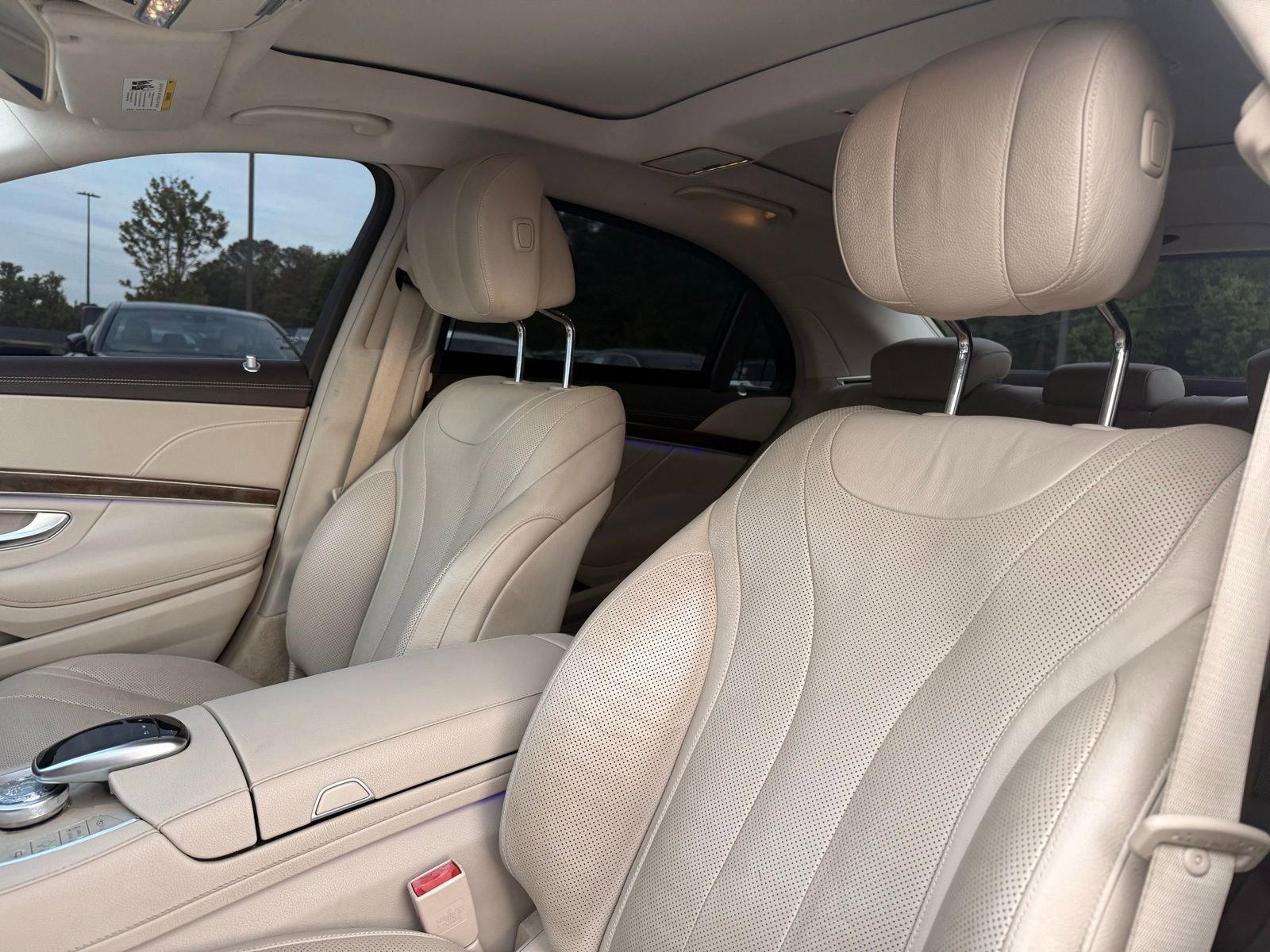 Used 2017 Mercedes-Benz S 550 Sedan image 15