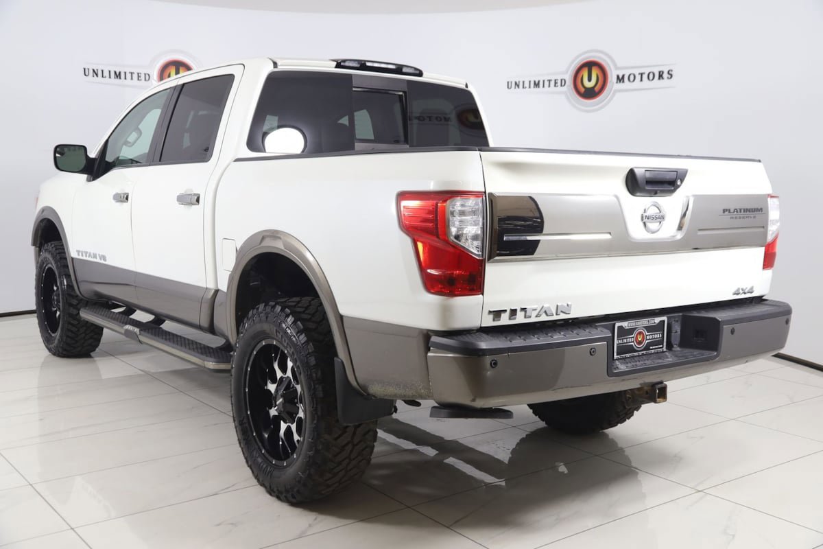 Used 2018 Nissan Titan Platinum Reserve w/ Platinum Utility Package AWD/4WD image 4