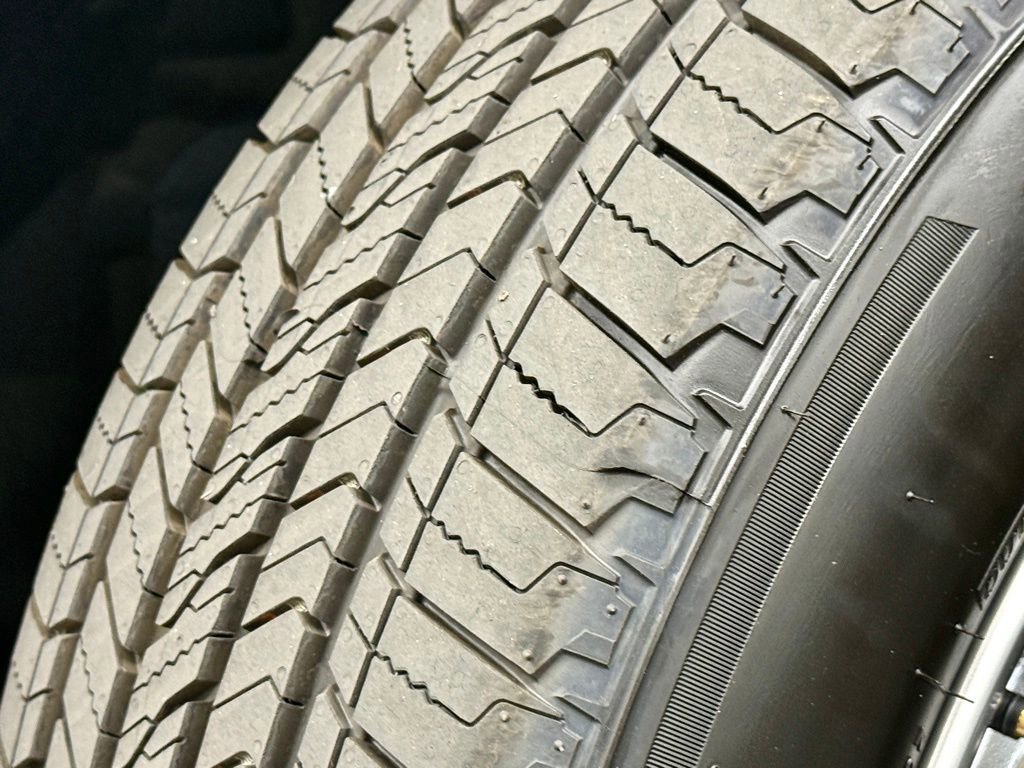 Used 2026 Toyota Highlander Platinum image 17