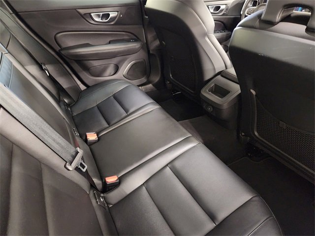 Used 2024 Volvo S60 B5 Core image 32