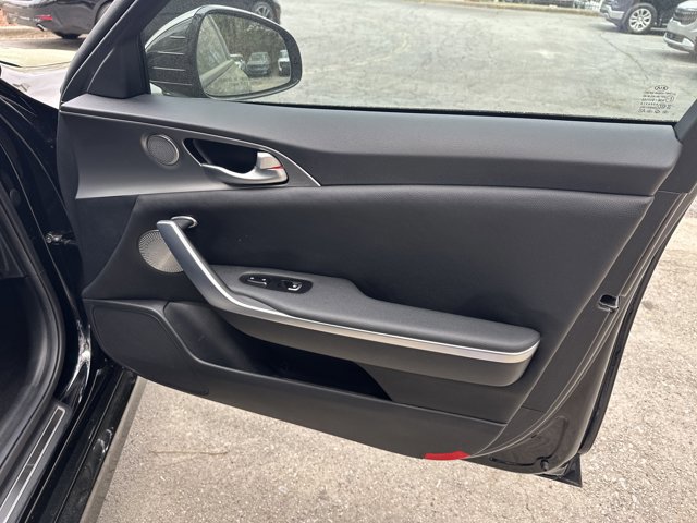 Certified 2020 Kia Stinger GT1 image 17