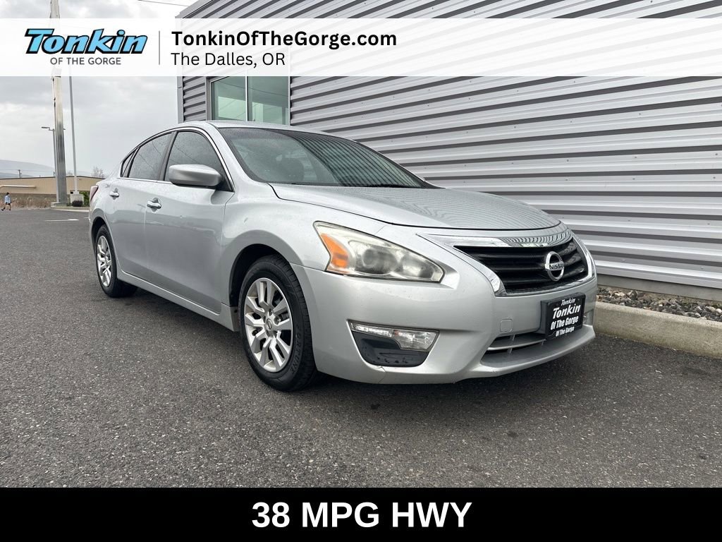 Used 2013 Nissan Altima 2.5 S image 1