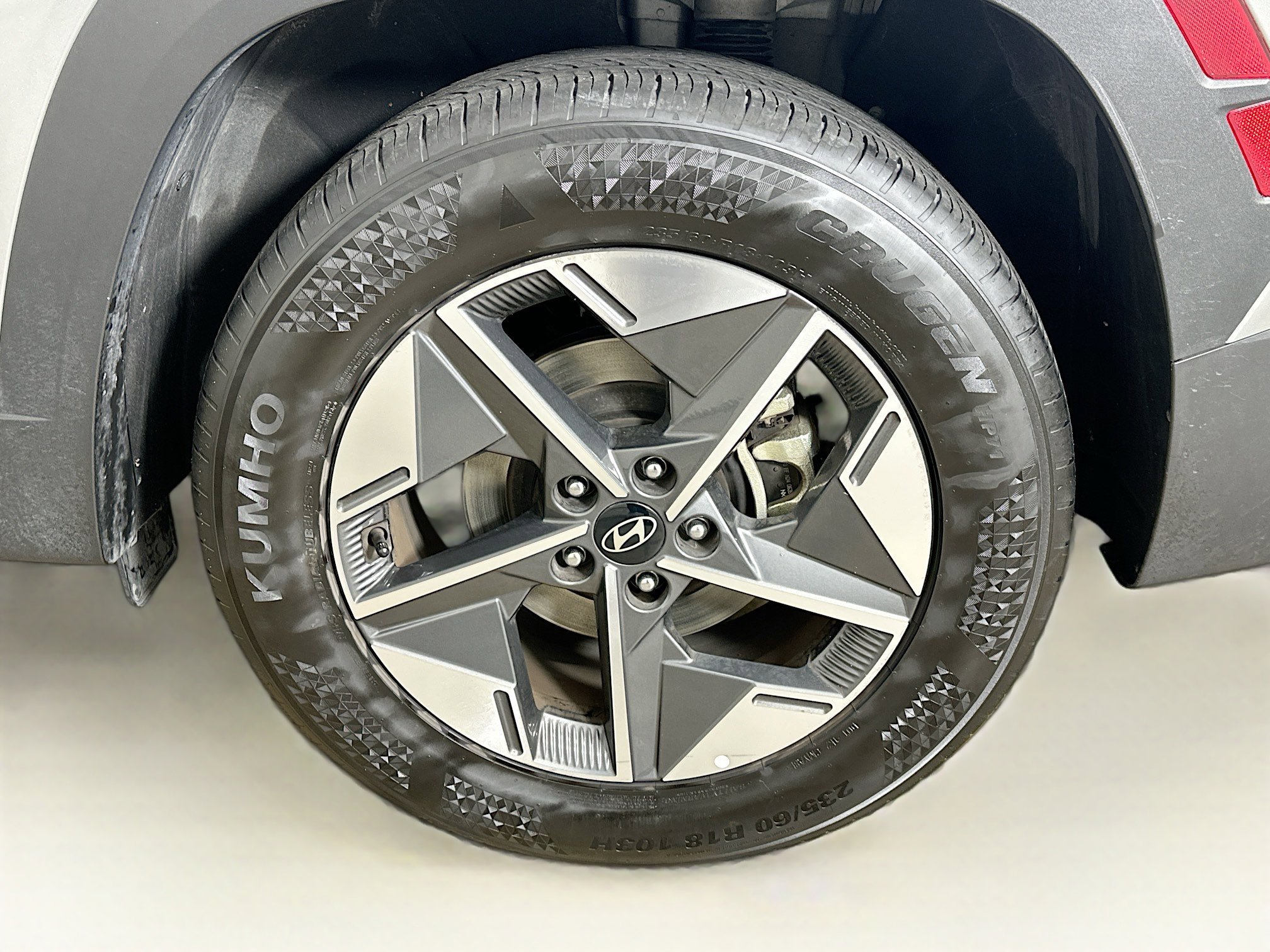 Used 2025 Hyundai Tucson SEL FWD image 11