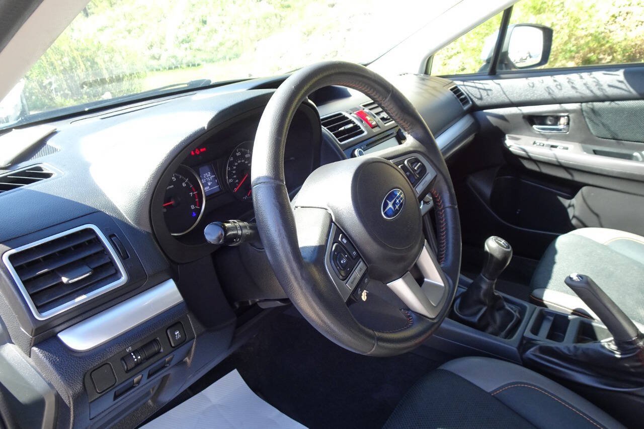 Used 2017 Subaru Crosstrek 2.0i Premium AWD/4WD image 13