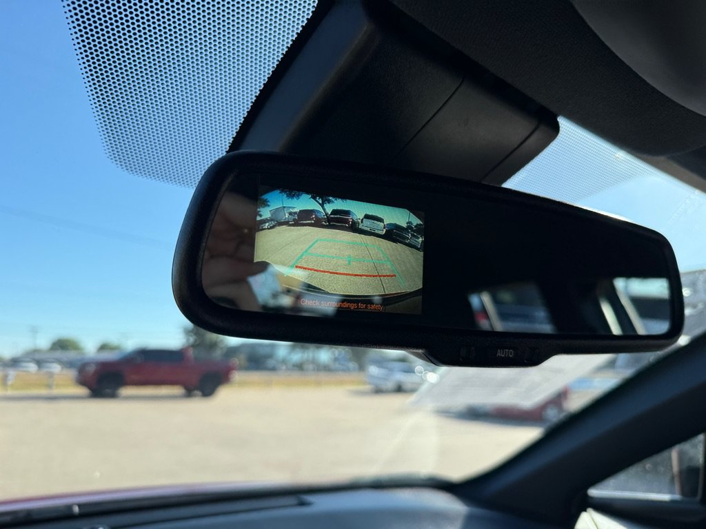 Used 2018 Toyota C-HR XLE FWD image 29