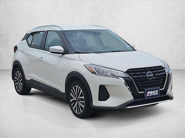 Used 2022 Nissan Kicks SV FWD image 3