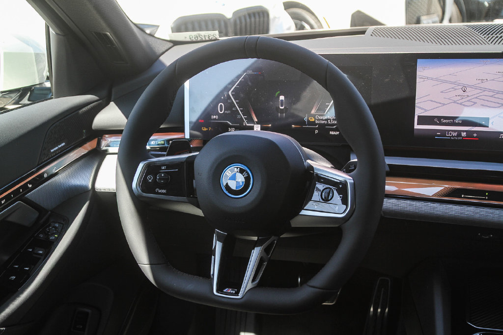 New 2027 BMW i5 eDrive40 w/ M Sport Package RWD image 11