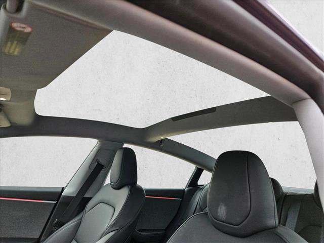 Used 2025 Tesla Model 3 Long Range image 11