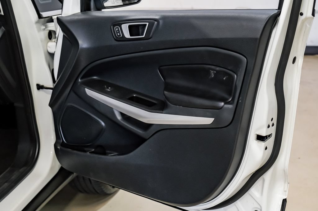 Used 2021 Ford EcoSport Titanium FWD image 45
