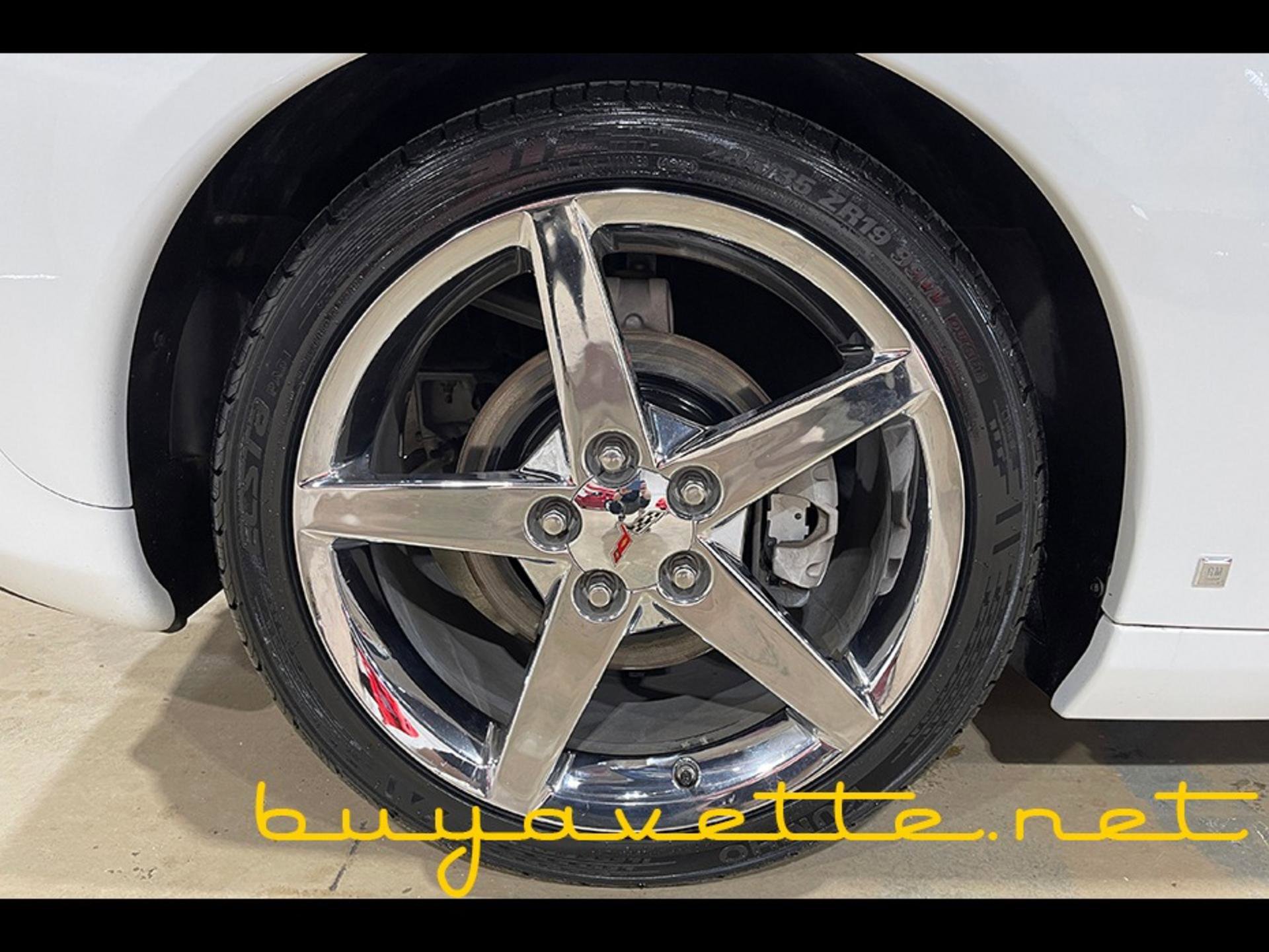 Used 2008 Chevrolet Corvette Convertible w/ Preferred Equipment Group image 15