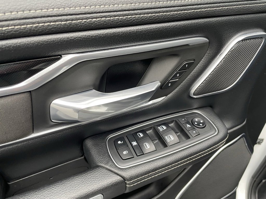 Used 2020 RAM 1500 Laramie image 12