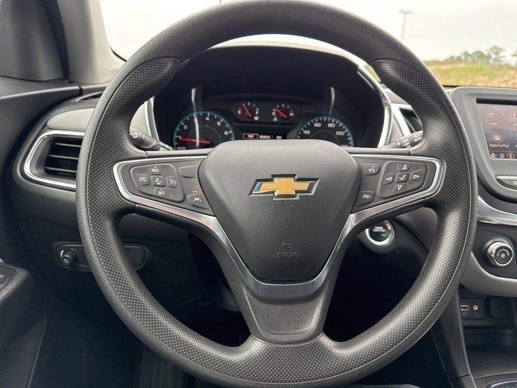 Used 2022 Chevrolet Equinox LS image 9