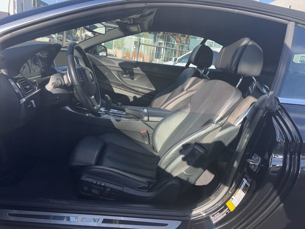 Used 2013 BMW 650i xDrive Convertible image 14