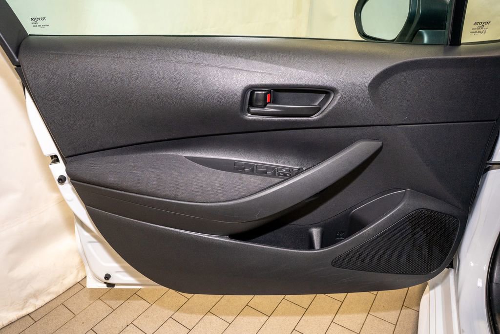 Used 2024 Toyota Corolla LE image 11