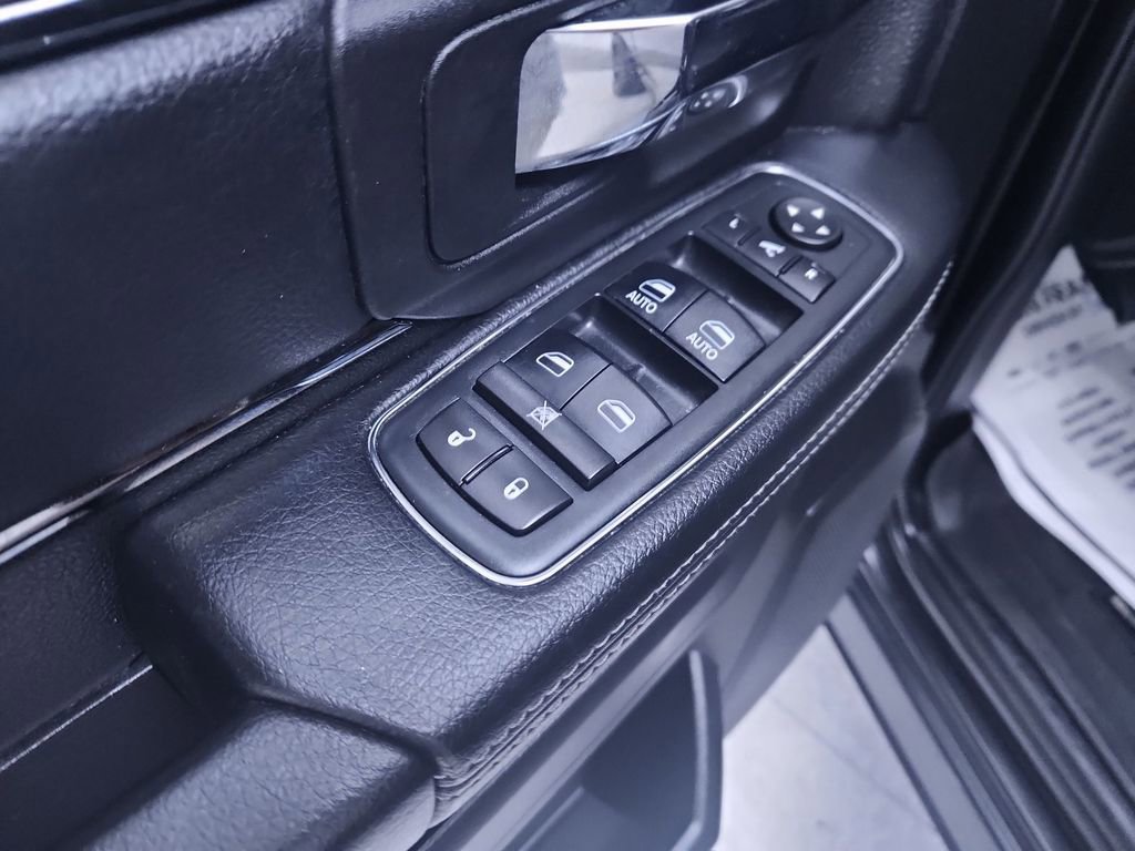 Used 2016 RAM 1500 Sport w/ Black Ram 1500 Sport Group AWD/4WD image 13