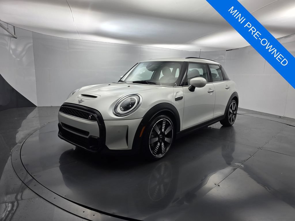 Used 2024 MINI Cooper S FWD image 8